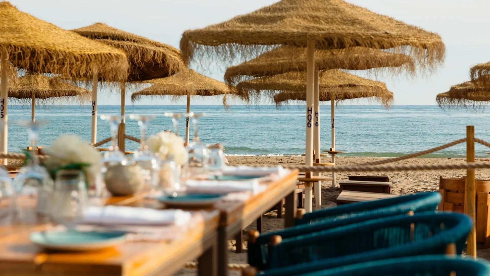2 Bedroom Apartment Next To The Beach In Elviria, Marbella