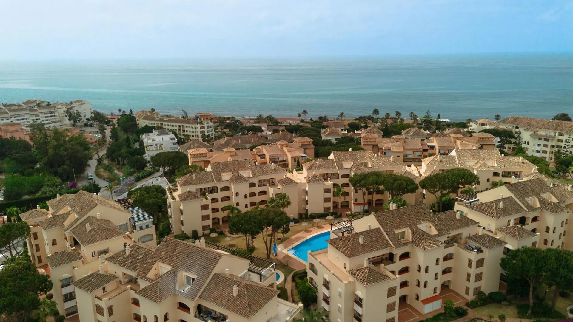 2 Bedroom Apartment Next To The Beach In Elviria, Μαρμπέλλα
