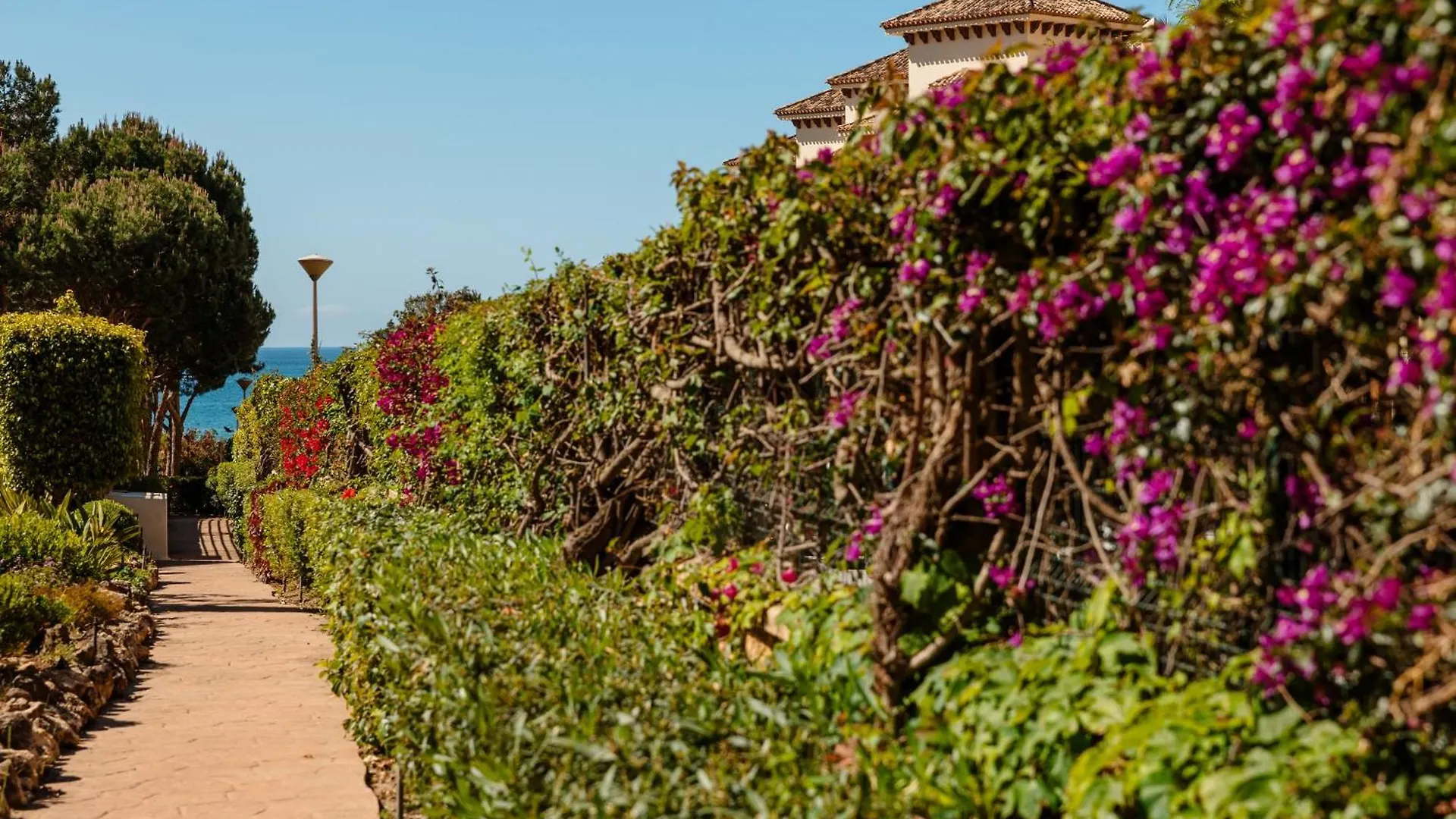 2 Bedroom Apartment Next To The Beach In Elviria, Μαρμπέλλα 0*,